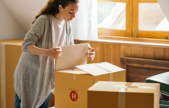 Being Independent: Steps on How to Move out Your Parents' House