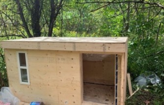 A 28-year-old carpenter builds mobile wooden shelters for homeless people in time for the winter