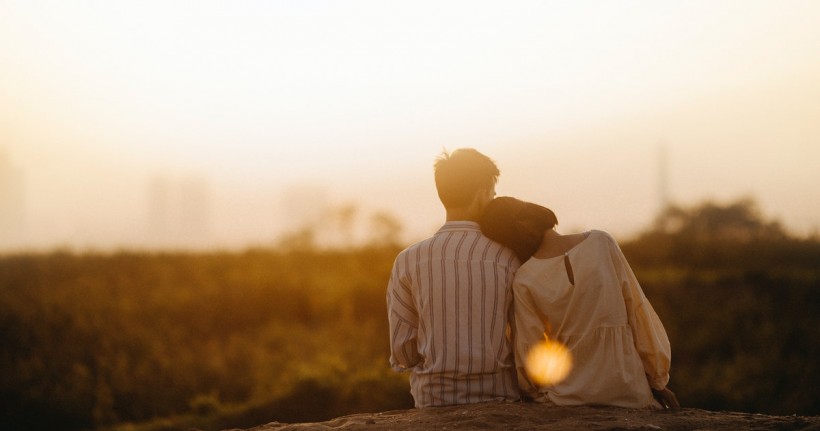Survey Reveals That Couples Are Closer Due to the Pandemic