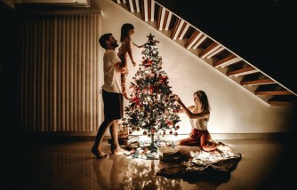 Holiday Gift Ideas for Parents on a Budget 
