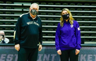 dad vs daughter, first time in college basketball matchup history, dad and daughter coach battle