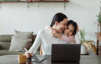 Resume Tips for Moms Returning To Work