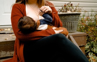 COVID-19 Vaccine and Breastfeeding | Parent Herald