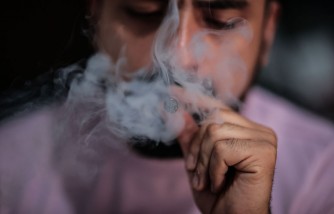Study Says Parents Who Smoke Marijuana Make Their Kids Weak Against Respiratory Infections