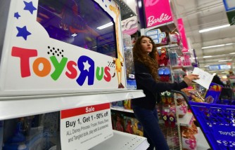 Toys 'R' Us Sets Relaunch at 400 Macy's Stores in 2022