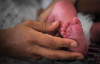 Arizona Abortion Law: Judge Blocks Criminalization of Pregnancy Termination Due to Genetic Abnormalities