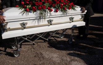 Father Finds Wrong Body in a Coffin, Later Learns His Son Was Cremated by Mistake