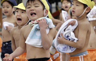 Day Care in Japan Offers 24 Hours Support to Single Moms
