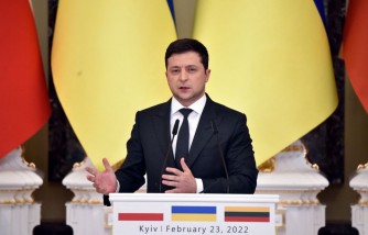 Ukraine Pres. Volodymyr Zelenskyy Lent His Voice to Paddington Bear in Beloved Kids' Movie