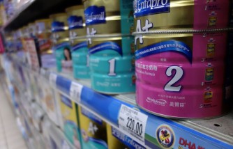 Massive Milk Formula Recall Empties Store Shelves in Utah, Mothers Panicking