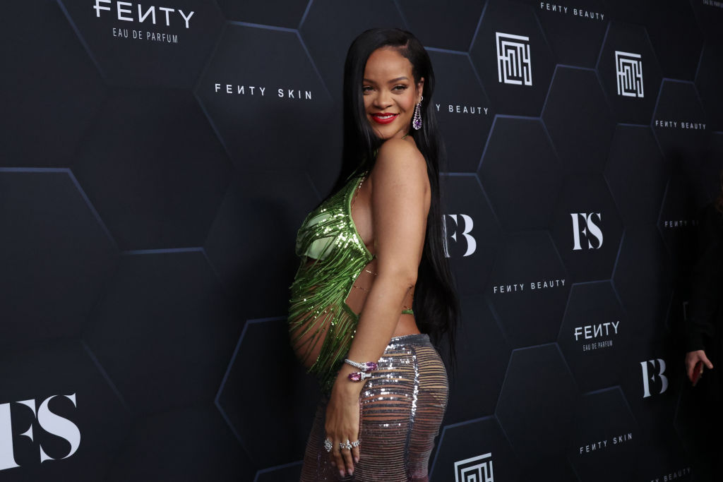Rihanna Pregnancy Update Forbes' Newest Billionaire Says She