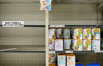 Doctor Offers Tips For Baby Formula Shortage as Parents in the United States Go Into Panic Mode