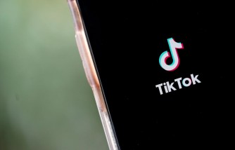 10-year-old Girl Shops About $2,500 worth of in-app purchases on Her iPhone for Tiktok Creator