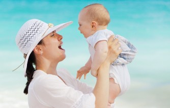 Study: Emotionally Perceptive Mothers Are More Sensitive Parents
