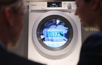 6 Laundry Tips to Teach Your Teen Who Will be Off to College