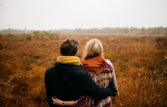 Age-gap Relationships: Does Age Have an Impact on the Relationship?