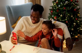 Posting Children's Pictures on Social Media This Christmas Is Risky; Here's Why
