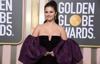 Selena Gomez Rocks Red Carpet With Younger Sister Gracie Teefey