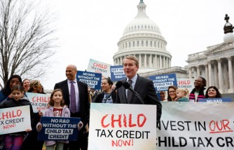 Child Tax Credit Debate Revived in Congress Over Link to Corporate R&D Funding
