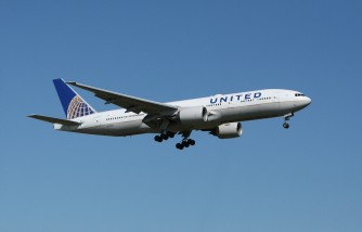 United Airlines' New Family Seating Policy: Parents, Kids Can Now Sit Together Without Additional Cost