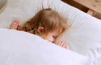 The 'Silly Voice' Hack Can Put Toddlers to Sleep Fast; Expert Testifies It Works