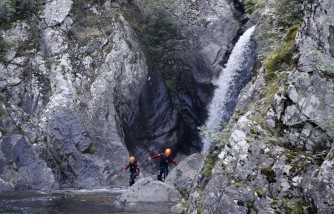 Body of Missing California Hiker Discovered at the Foot of Waterfall