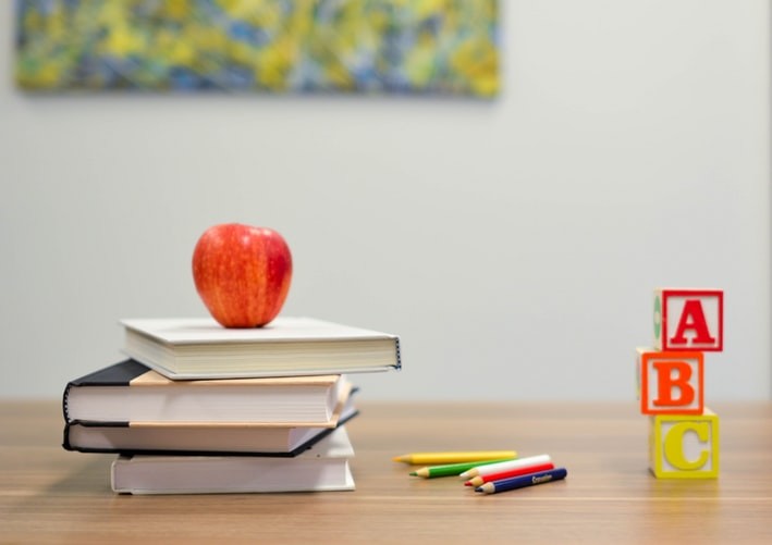8 Must-Have Preschool Essentials for Your School Kids