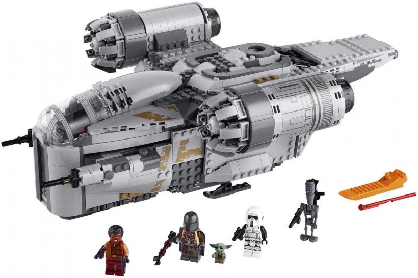 LEGO Star Wars: The Mandalorian The Razor Crest 75292 Building Kit