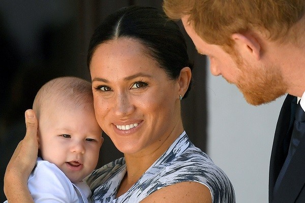 Meghan and Harry Brings Archie to See the Queen