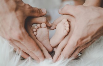 New Parents Cannot Show their Babies to the World